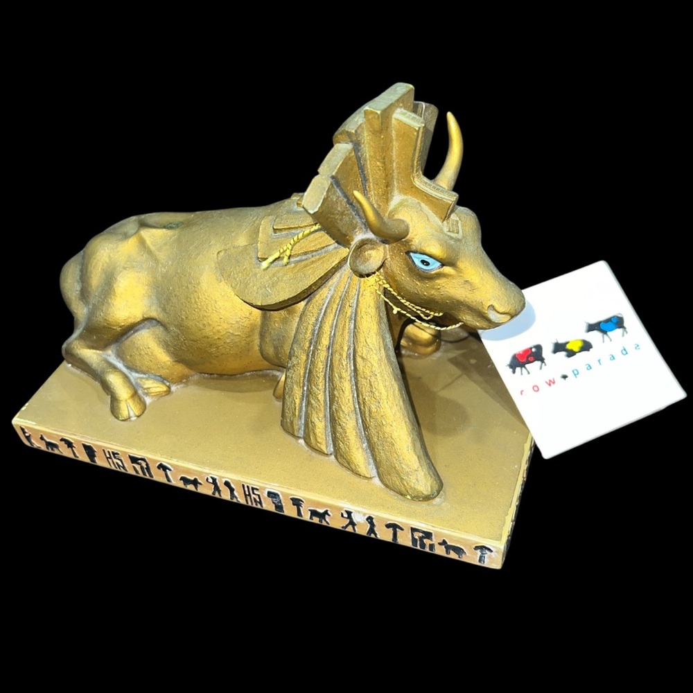 Cow Parade Egyptian Princess #9140  Vintage Ltd Series #5192 Retired